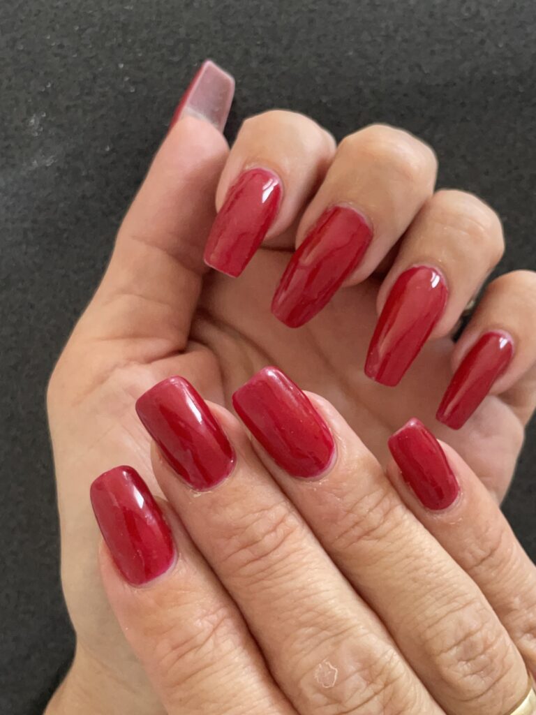 vernis semi-permanent rouge